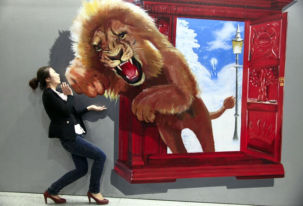 18 Funny Examples of Art and Design (6.13.11) Pleated Jeans