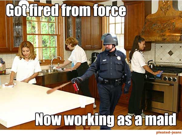 pepper-spraying-cop-now