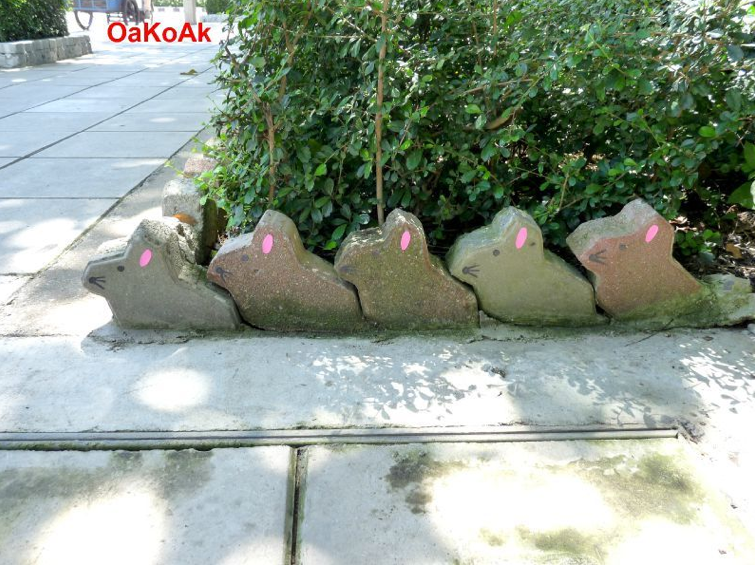 OakOak Funny Street Art (17)