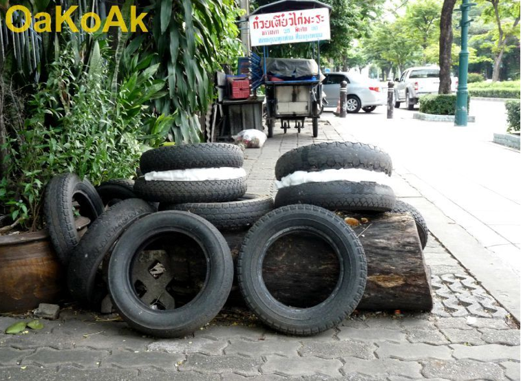 OakOak Funny Street Art (15)