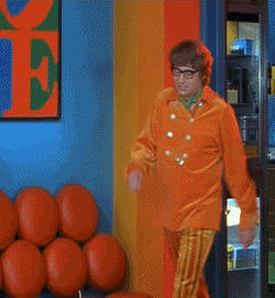when-you-accidentally-walk-in-on-someone-who-is-naked.gif