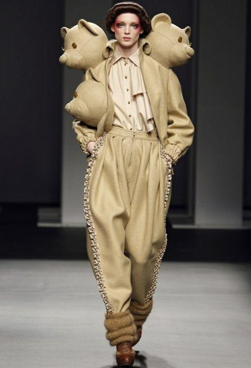 It's Called Fashion, Look it Up (14)