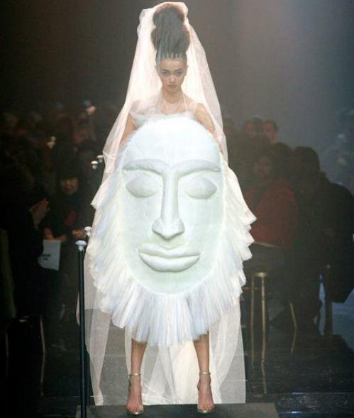 It's Called Fashion, Look it Up (17)