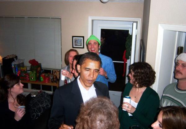 Photoshopping Celebrities Into Parties (5)