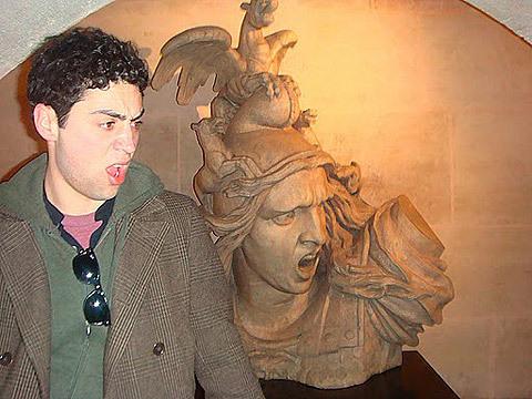 Museum Funny (6)
