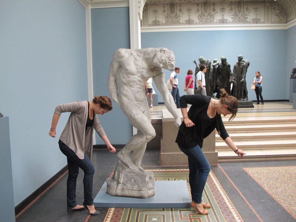 Museum Funny (7)