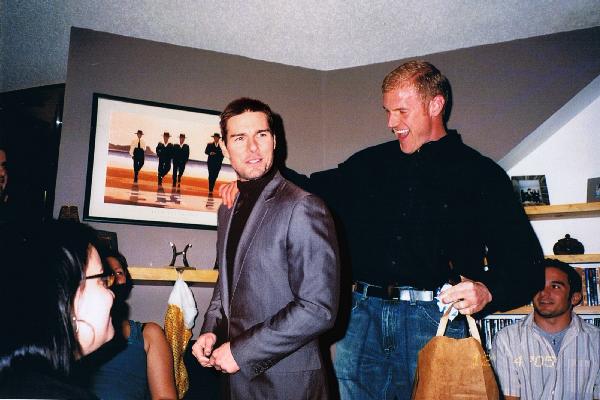 Photoshopping Celebrities Into Parties (51)