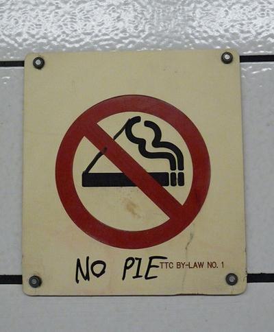 Funny Street Pranks and Signs (2)