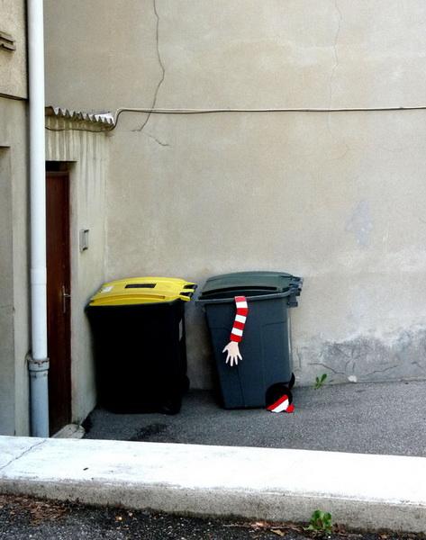 Funny Street Pranks and Signs (23)