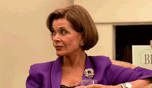 people-who-go-to-bed-at-10-pm.gif