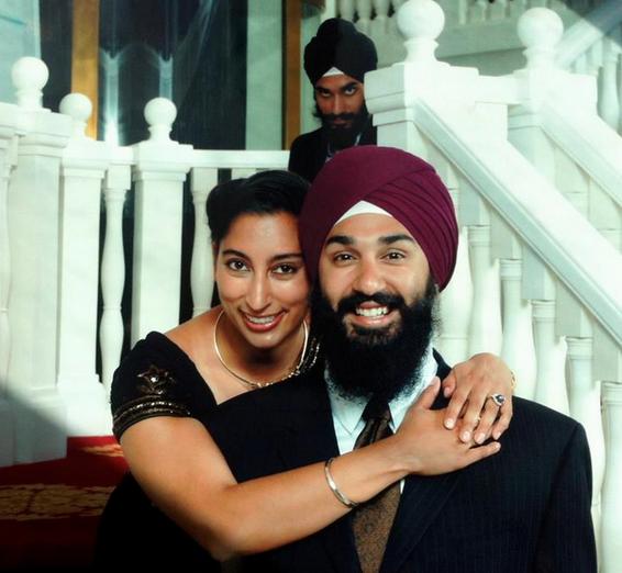 28 of the Best Photobombs of All Time | Pleated-Jeans.com