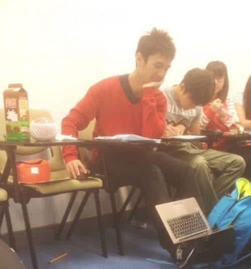 20 Very Important Examples of Human Ingenuity Pleated Jeans