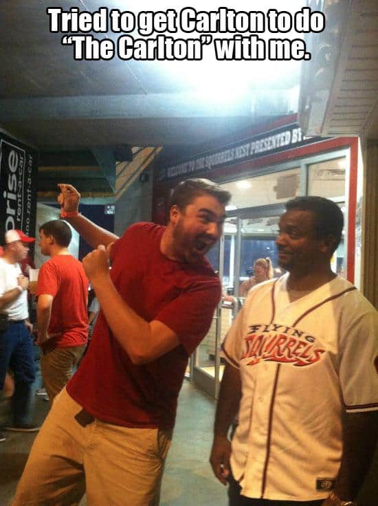 18 Funny Celebrity Encounters Pleated Jeans