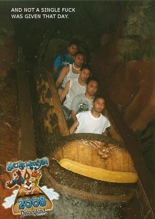 18 of the Funniest Splash Mountain Photos of All Time | Pleated Jeans