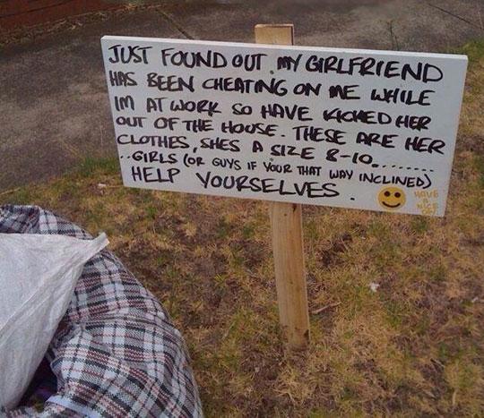 funny-sign-girlfriend-clothes-cheating-yard-1.jpg