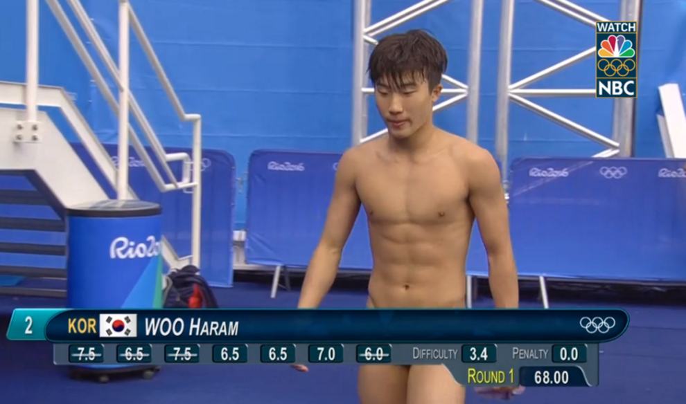 Olympic Divers Got Accidentally Censored, Makes You Wonder 