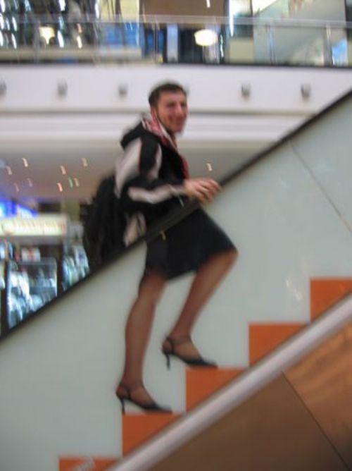 19 Photos Taken at Just the Right Angle | Pleated-Jeans.com